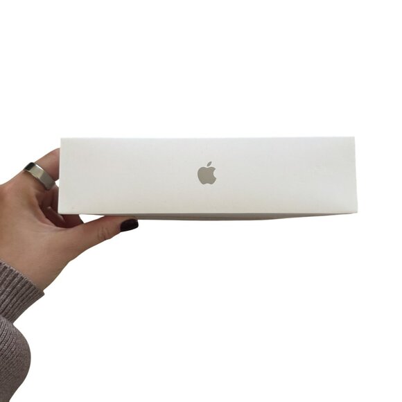 Apple iPad Box for A16 128GB Wifi Silver 2025 Empty Box Only - Picture 3 of 4